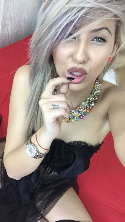 Fluturash - Escort Girl from Brownsville Texas