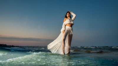 Jenny Noir - Escort Girl from Fullerton California
