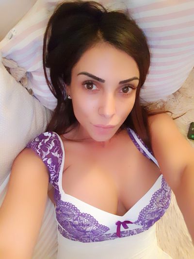 Chanel X Sub - Escort Girl from Clinton Michigan