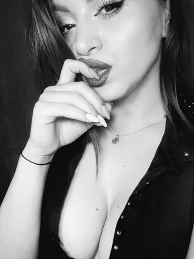 Pacific Islander Escort in Minneapolis Minnesota