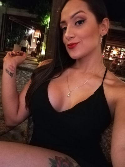 Pacific Islander Escort in Hampton Virginia
