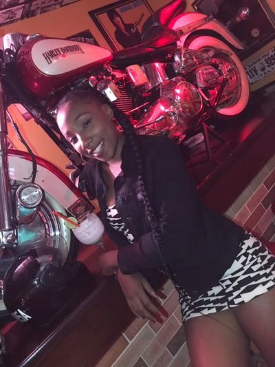 Kayla Swift - Escort Girl from Bridgeport Connecticut