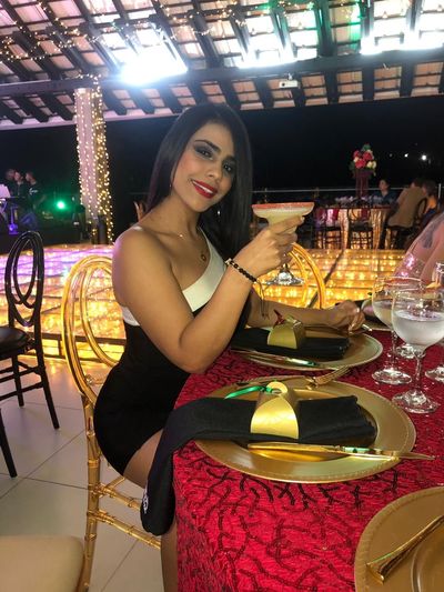 Brunette Escort in Miramar Florida