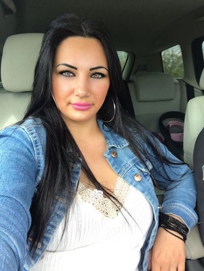 Sofie Hill - Escort Girl from Charlotte North Carolina