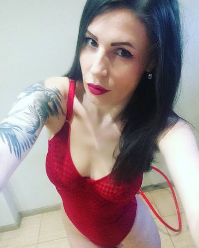 Outcall Escort in Costa Mesa California