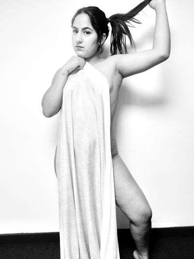 Azaleyafire - Escort Girl from Columbia Missouri