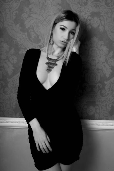 Ruth Peterson - Escort Girl from Jurupa Valley California