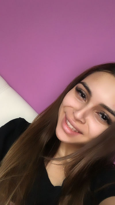 Monica Lagrange - Escort Girl from Fontana California