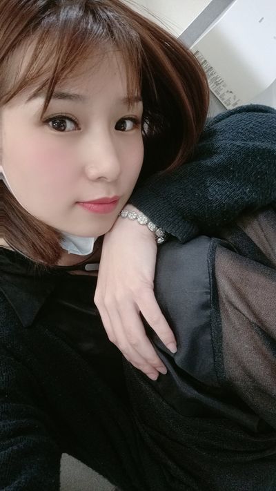 Pacific Islander Escort in Jurupa Valley California
