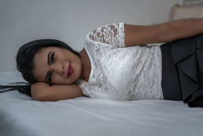 Middle Eastern Escort in Elgin Illinois