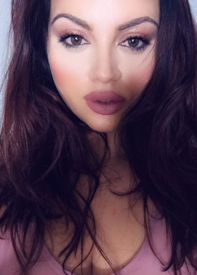 For Men Escort in Aurora Illinois