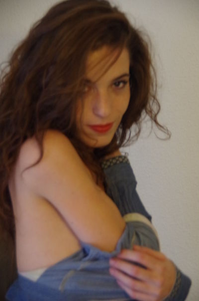 Elenia Devons - Escort Girl from Lexington Kentucky
