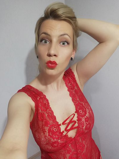 Incall Escort in Elk Grove California