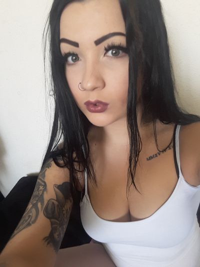 Brunette Escort in McKinney Texas