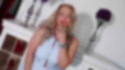 Super Busty Escort in Milwaukee Wisconsin
