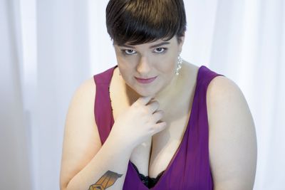 Brunette Escort in Miramar Florida