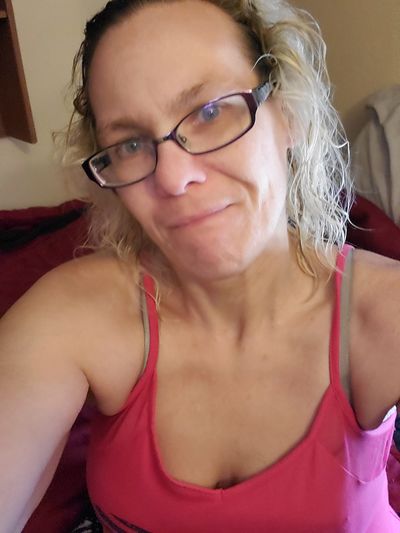 Alisa Andersen - Escort Girl from Salem Oregon