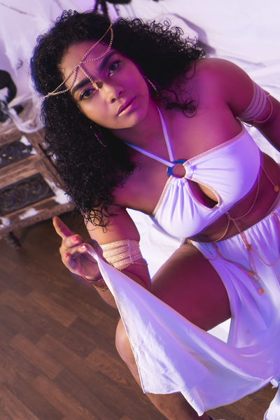 Violeta Switch - Escort Girl from Louisville Kentucky