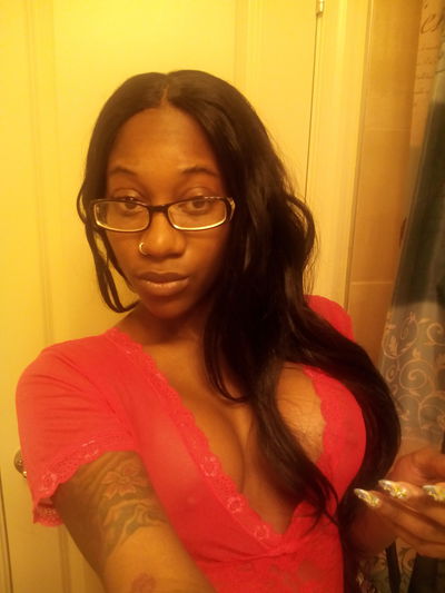 Brunette Escort in Miramar Florida