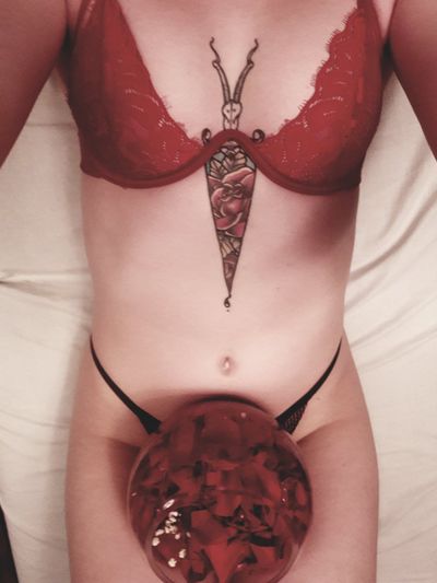 Amelia Grayson - Escort Girl from Moreno Valley California