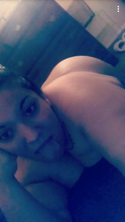 Geneva Roche - Escort Girl from Des Moines Iowa
