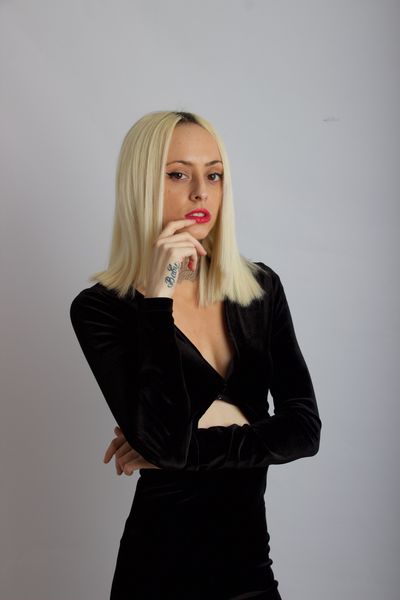 Amina Sevar - Escort Girl from Chico California