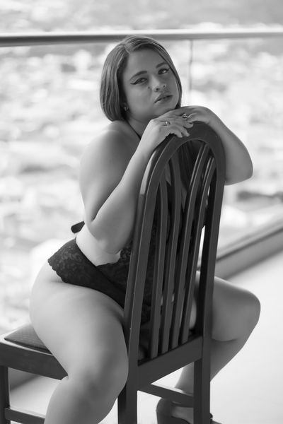 Incall Escort in Naperville Illinois