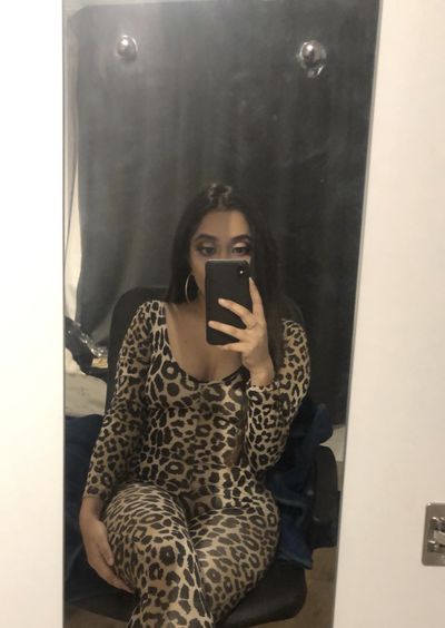 Ivon Renee - Escort Girl from Clarksville Tennessee