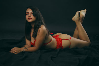 Brunette Escort in Syracuse New York