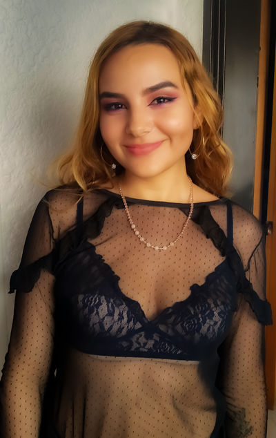 Dorothy Byrd - Escort Girl from Thousand Oaks California
