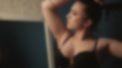 Redhead Escort in Antioch California