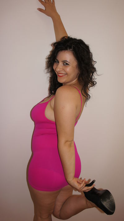 Redhead Escort in Glendale California