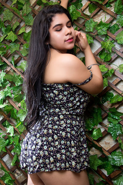 Pleasing Juliana - Escort Girl from Evansville Indiana