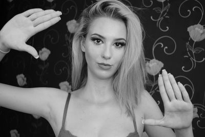 Gloria Shugar - Escort Girl from Cary North Carolina