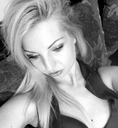 Antoinette Meyers - Escort Girl from St. Louis Missouri