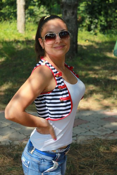 Sandra Carter - Escort Girl from Cary North Carolina