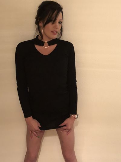 Available Now Escort in Palmdale California