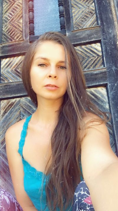 Available Now Escort in Sacramento California