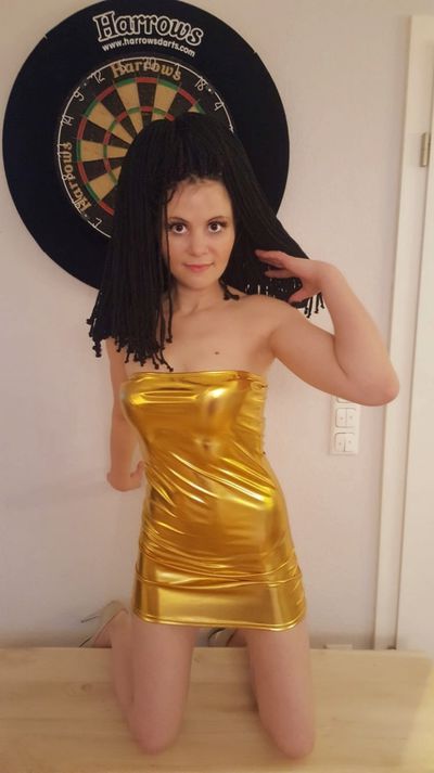 Bianca Decker - Escort Girl from Davenport Iowa