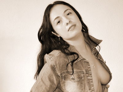 Sabrinna Jones - Escort Girl from Buffalo New York