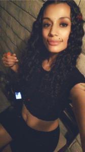 Emily Kinner - Baby Aubrey, USA