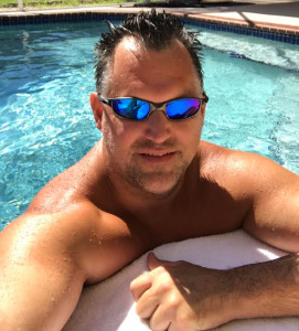 Robert Harrington - Daddy Michigan, USA